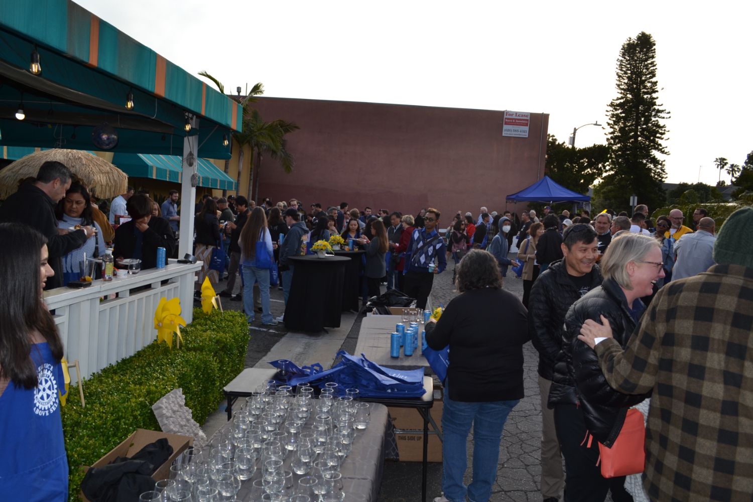 PHOTO: Alisa Hayashida | The South Pasadenan | Taste of South Pasadena 2023 "Eats on the Streets" - South Pasadena Rotary event.
