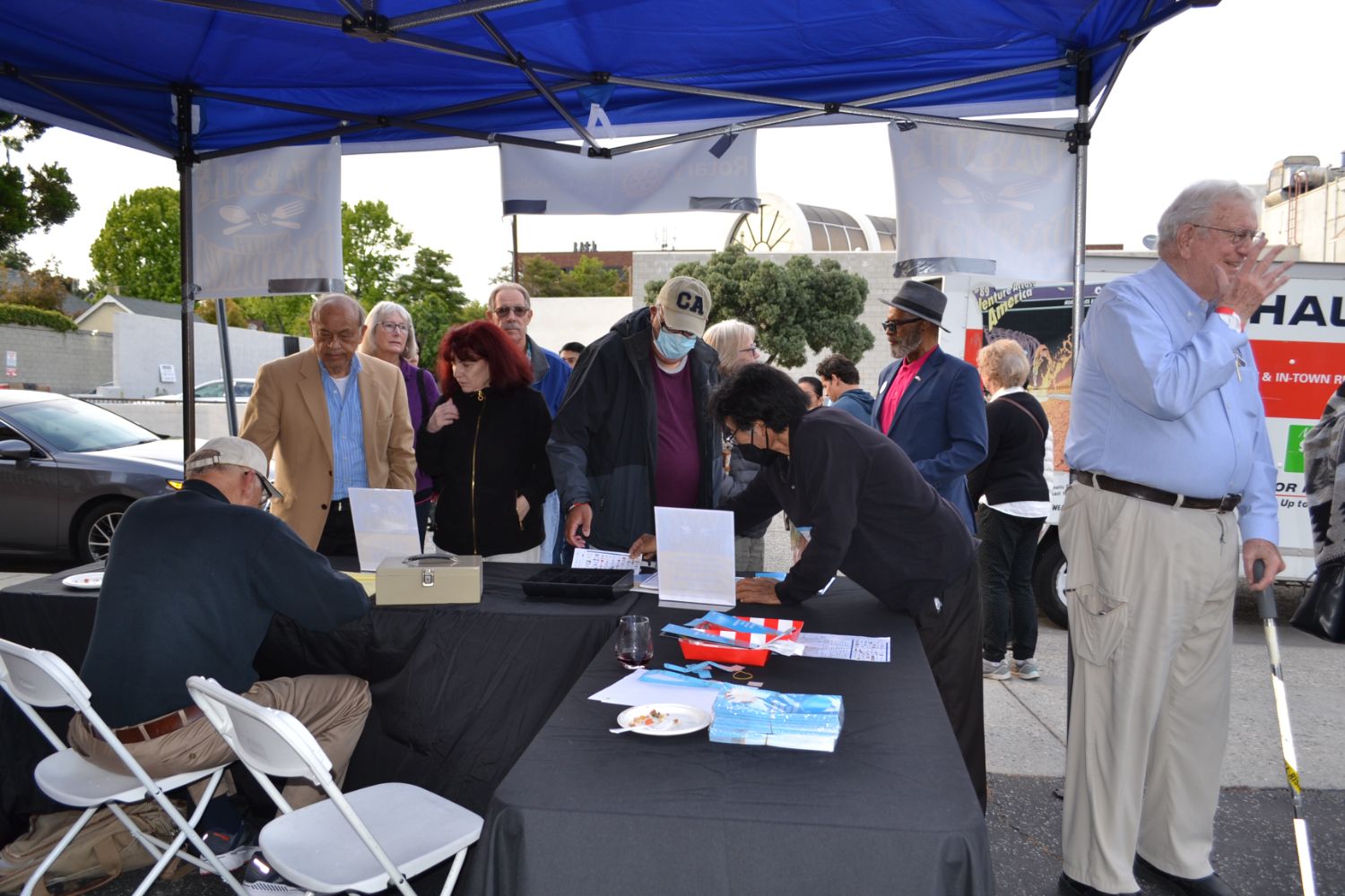 PHOTO: Alisa Hayashida | The South Pasadenan | Taste of South Pasadena 2023 "Eats on the Streets" - South Pasadena Rotary event.