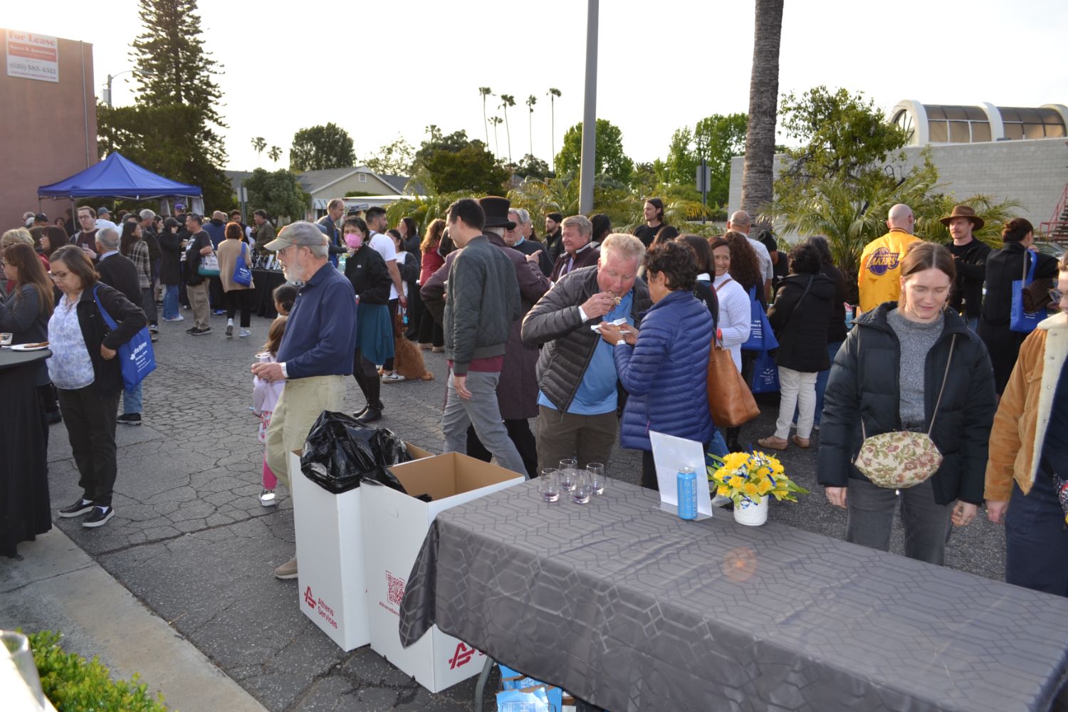 PHOTO: Alisa Hayashida | The South Pasadenan | Taste of South Pasadena 2023 "Eats on the Streets" - South Pasadena Rotary event.