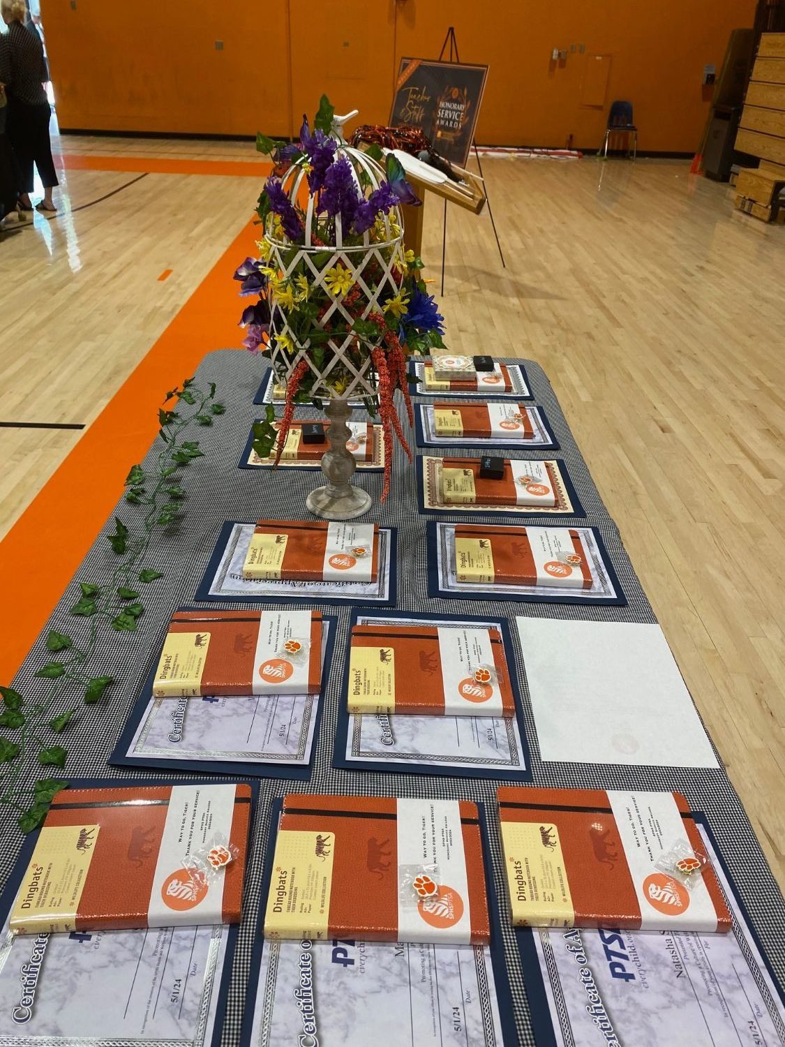 PHOTO: Cole Fox | The South Pasadenan | The 2024 SPHS PTSA Honorary Service Awards.