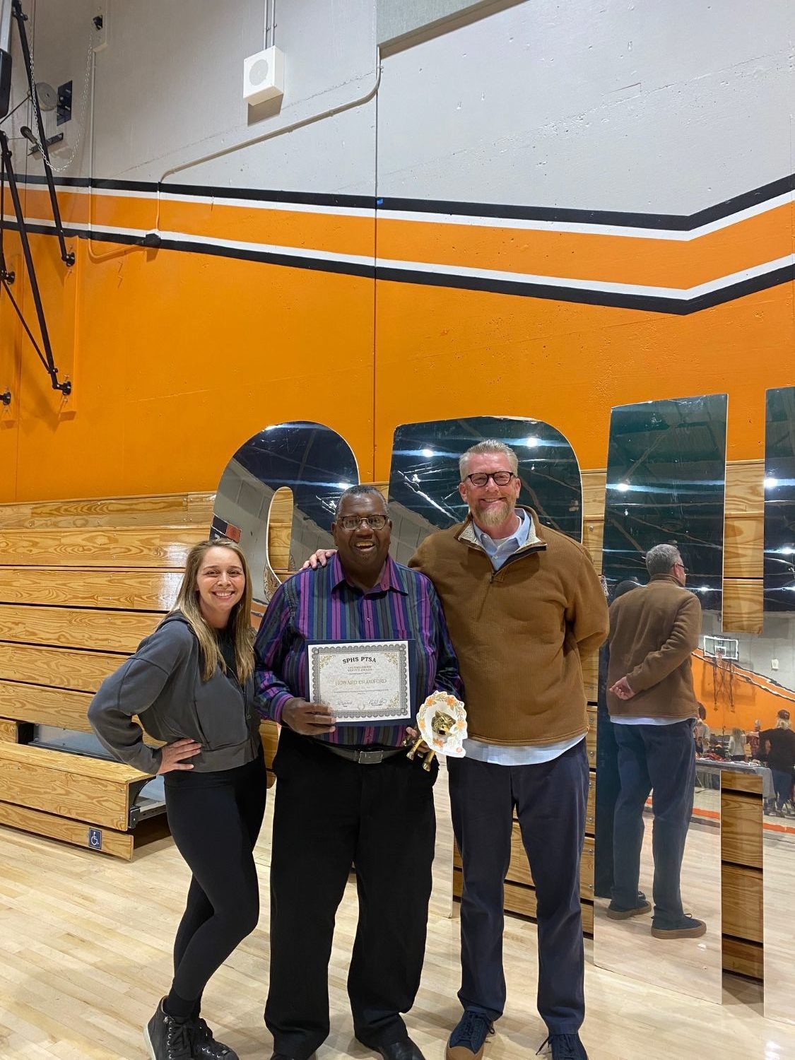 PHOTO: Cole Fox | The South Pasadenan | The 2024 SPHS PTSA Honorary Service Awards.