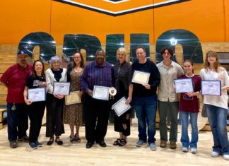 SPHS Honorary Service Awards 2024 PHOTO: Cole Fox | The South Pasadenan | The honorees at the 2024 SPHS PTSA Honorary Service Awards
