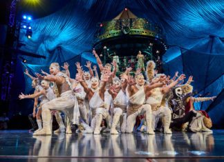 Cirque du Soleil Celebrates its Return to the Santa Monica Pier with the Razzle-dazzle of KOOZA! PHOTO: Matt Beard | The South Pasadenan | The cast of Cirque du Soleil's KOOZA