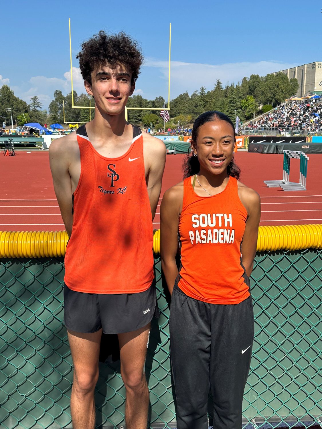 PHOTO: Mike Parkinson | The South Pasadenan | Keeran Murray and Mia Holden at CIF Finals.