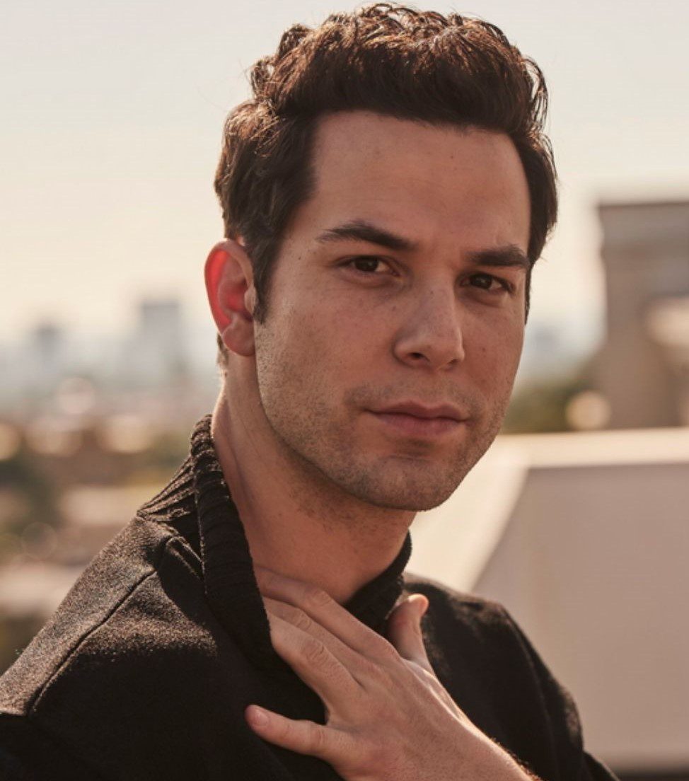 PHOTO: David Higgs | The South Pasadenan | Actor Skylar Astin
