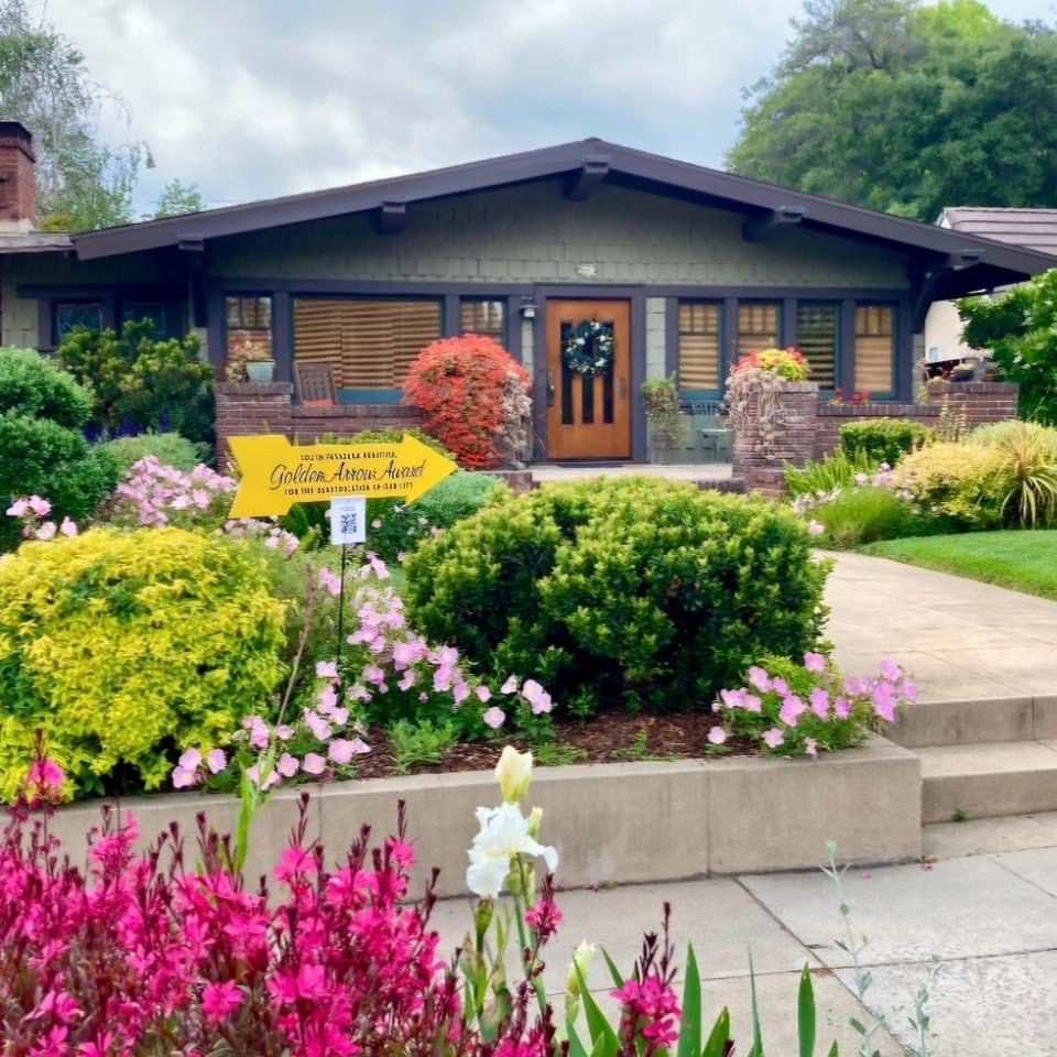 | The South Pasadenan | South Pasadena News PHOTO: provided by South Pasadena Beautiful | The South Pasadenan | 2024 Golden Arrow Award recipient 1315 Marengo in South Pasadena.