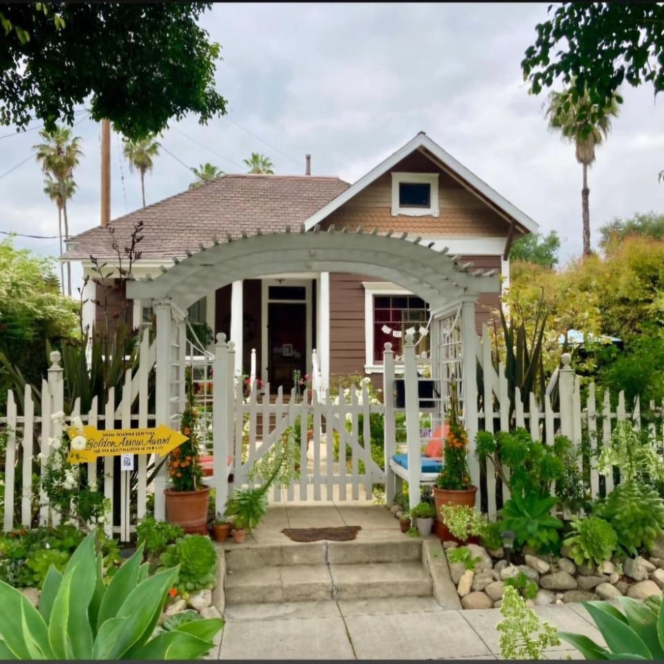 | The South Pasadenan | South Pasadena News PHOTO: provided by South Pasadena Beautiful | The South Pasadenan | 2024 Golden Arrow Award recipient 314 Hawthorne in South Pasadena.