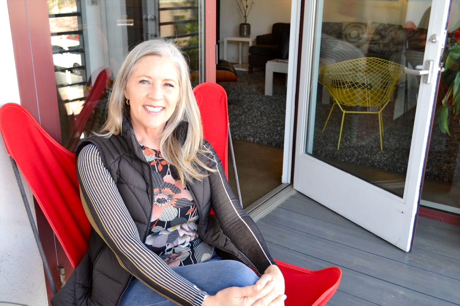 | The South Pasadenan | South Pasadena News PHOTO: Alisa Hayashida | The South Pasadenan | Realtor Tracy Macrum at the South Pasadena Lofts
