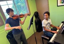 PHOTO: Rebecca Ward | The South Pasadenan | Marcus Neely (violin) and Ellis Skelton (piano) playing Sonatina op.100 by Antonin Dvorak at South Pasadena Arts & Music Academy.