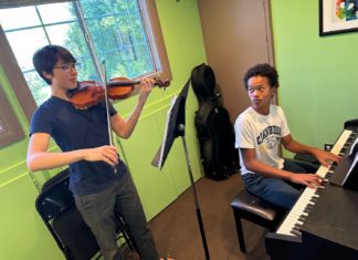 PHOTO: Rebecca Ward | The South Pasadenan | Marcus Neely (violin) and Ellis Skelton (piano) playing Sonatina op.100 by Antonin Dvorak at South Pasadena Arts & Music Academy.