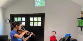 PHOTO: Rebecca Ward | The South Pasadenan | Juniper Chao (violin) and William Hubbard (piano) playing Sonata in G Major by Wolfgang Amadeus Mozart in the Carriage House at South Pasadena Arts & Music Academy.
