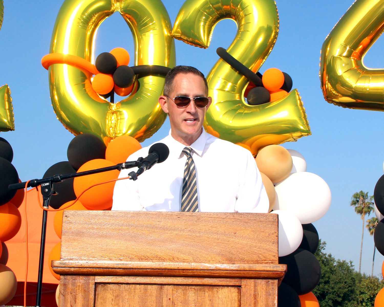 PHOTO: Henk Friezer | The South Pasadenan | South Pasadena Middle School promotion 2024