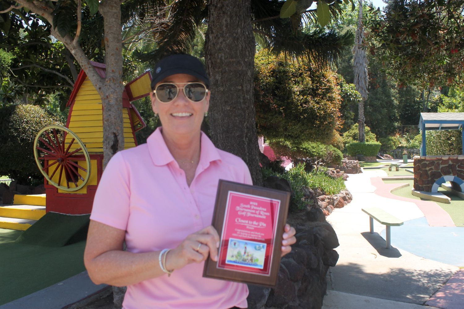 | The South Pasadenan | South Pasadena News PHOTO: Sally Kilby | The South Pasadenan | Ann VerKuilen won the trophy for the golfer who was closest to the pin, women’s category. Peter Ryan won the award for the closest to the pin, men’s category. He was unavailable for a photo.