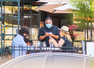 Fine-tuning Al Fresco Dining | City Examines Option for Restaurants