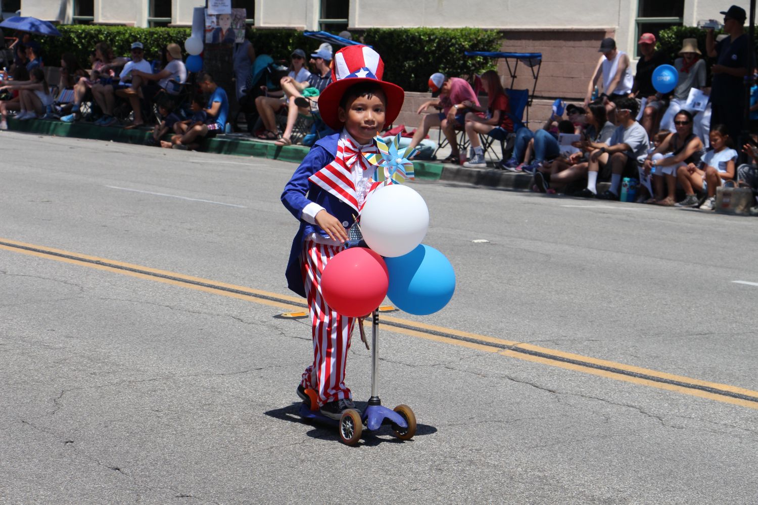 PHOTO: Melissa Snyder | The South Pasadenan | Decked out in plenty of red, white and blue, 4th of July in South Pasadena featured a traditional pancake breakfast, parade along Mission Street and old-fashioned fireworks show at South Pasadena High School to cap the day.