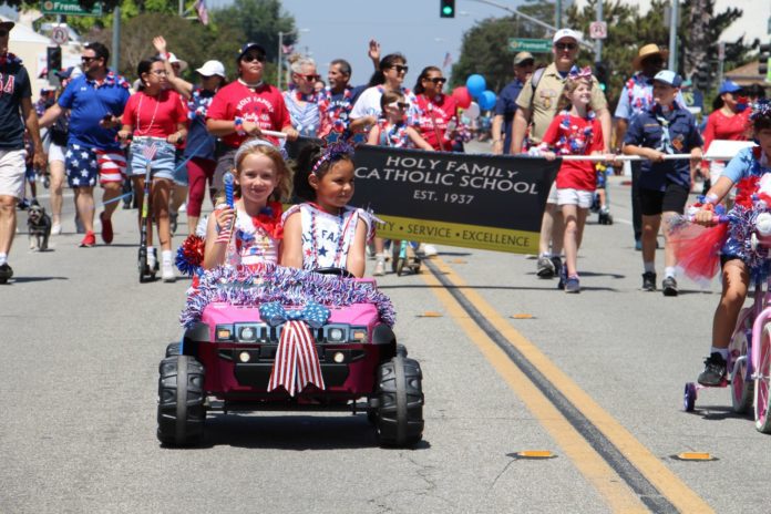 PHOTO: Melissa Snyder | The South Pasadenan | Decked out in plenty of red, white and blue, 4th of July in South Pasadena featured a traditional pancake breakfast, parade along Mission Street and old-fashioned fireworks show at South Pasadena High School to cap the day.