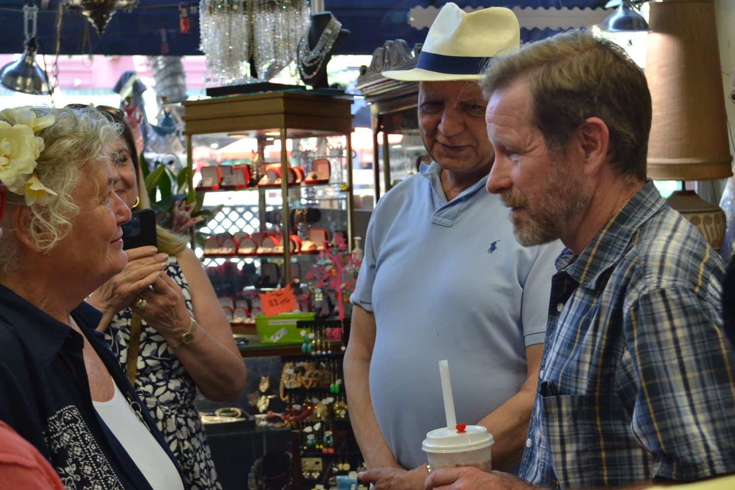 south-pasadena-news-07-15-2023-hodgsons-antiques-52-years-04 | The South Pasadenan | South Pasadena News