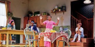 PHOTO: Mike Palma | The South Pasadenan | Jasmine Ashanti, Roslyn Ruff, LisaGay Hamilton, and Samantha Miller in STEW at Pasadena Playhouse.