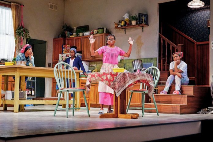 PHOTO: Mike Palma | The South Pasadenan | Jasmine Ashanti, Roslyn Ruff, LisaGay Hamilton, and Samantha Miller in STEW at Pasadena Playhouse.