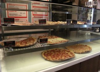 A Slice of South Pasadena: Tomato Pie Pizza!