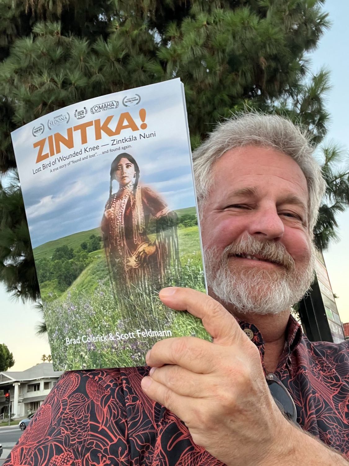 | The South Pasadenan | South Pasadena News PHOTO: provided by SPARC | The South Pasadenan | Author Scott Feldmann with the book he co-authored with Brad Colerick.