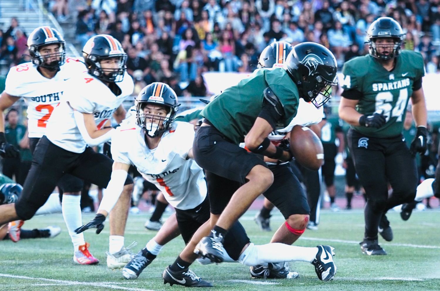 PHOTO: Richard de Lannoy | The South Pasadenan | South Pasadena High opened the 2024 football season Friday night, falling 28-0 to host Schurr. On Friday, the Tigers face Arcadia at 7 p.m. in a home game.