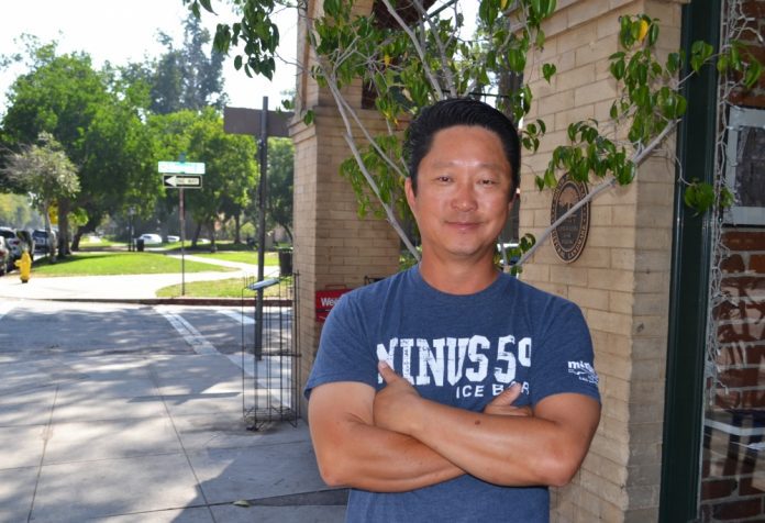 south-pasadena-news-08-28-27-Coach-Jeff-Chi