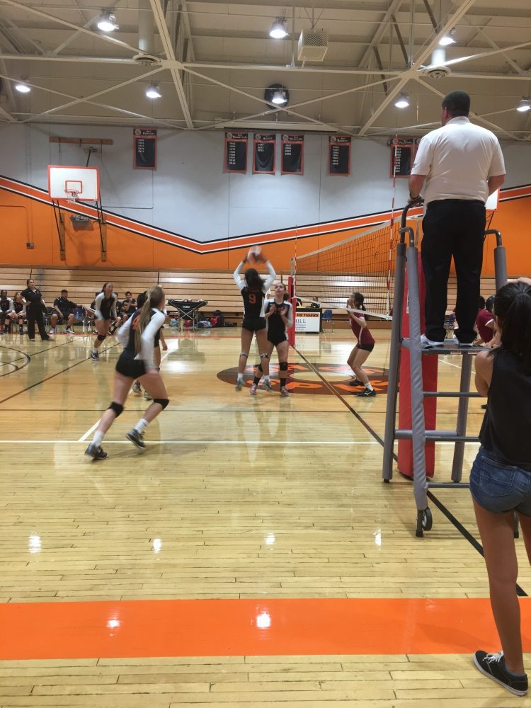 south-pasadena-news-08-29-17-tigers-beat-aztecs-in-three-sets-01 | The South Pasadenan | South Pasadena News