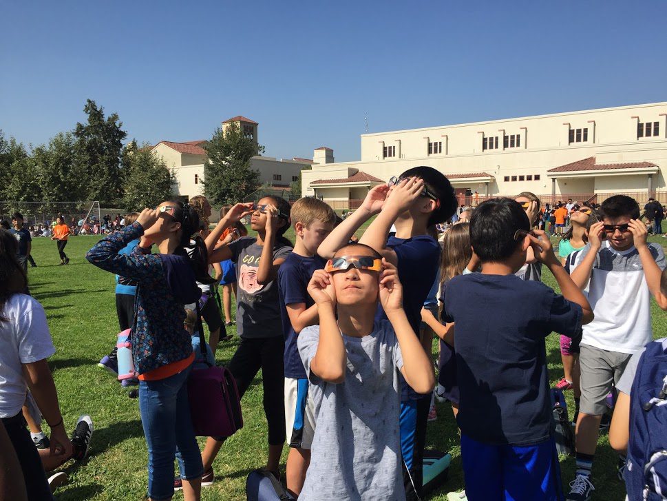 south-pasadena-news-08-31-17-They-saw-the-sun-06 | The South Pasadenan | South Pasadena News