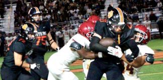 PHOTO: Henk Friezer | South Pasadena High picked up its first victory of season, beating visiting Arcadia 21-6 on Friday night. The Tigers host Crescenta Valley on Friday, September 6, at 7 p.m.