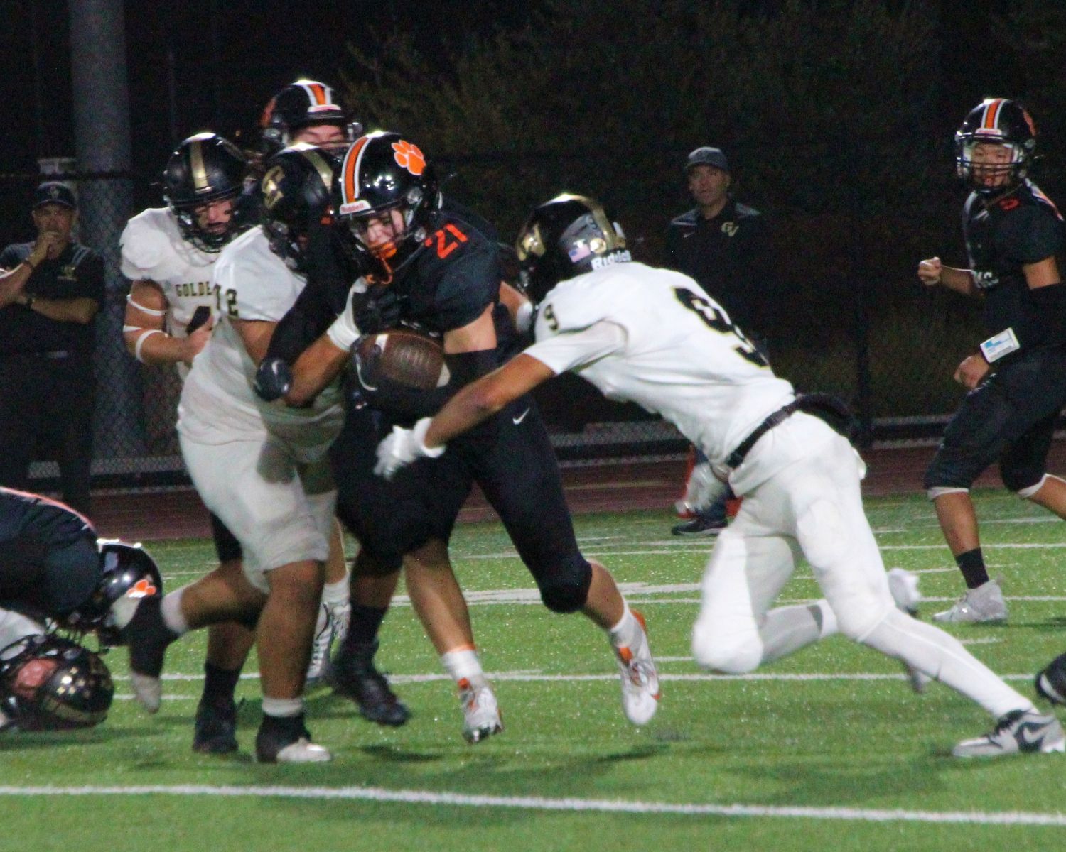 PHOTO: Henk Friezer | The South Pasadenan | South Pasadena High, now 2-2, dropped a 21-7 contest to Golden Valley, out of Santa Clarita, Friday night. The Tigers are now is gearing up to play their final non-league game on the road September 20 against Alhambra. After a bye, the Tigers then host Pasadena Poly October 4 in the Rio Hondo League opener.