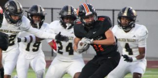 PHOTO: Henk Friezer | The South Pasadenan | South Pasadena High, now 2-2, dropped a 21-7 contest to Golden Valley, out of Santa Clarita, Friday night. The Tigers are now is gearing up to play their final non-league game on the road September 20 against Alhambra. After a bye, the Tigers then host Pasadena Poly October 4 in the Rio Hondo League opener.