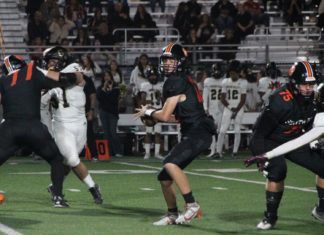 PHOTO: Henk Friezer | The South Pasadenan | South Pasadena High, now 2-2, dropped a 21-7 contest to Golden Valley, out of Santa Clarita, Friday night. The Tigers are now is gearing up to play their final non-league game on the road September 20 against Alhambra. After a bye, the Tigers then host Pasadena Poly October 4 in the Rio Hondo League opener.
