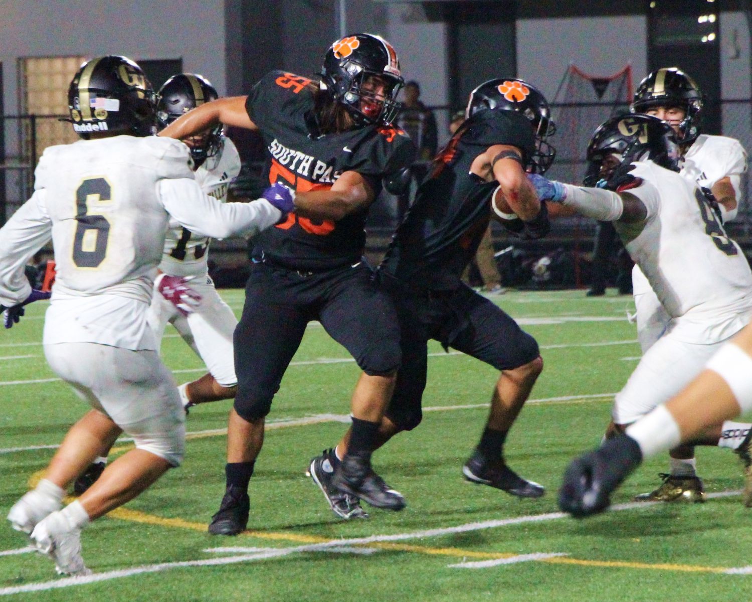 PHOTO: Henk Friezer | The South Pasadenan | South Pasadena High, now 2-2, dropped a 21-7 contest to Golden Valley, out of Santa Clarita, Friday night. The Tigers are now is gearing up to play their final non-league game on the road September 20 against Alhambra. After a bye, the Tigers then host Pasadena Poly October 4 in the Rio Hondo League opener.