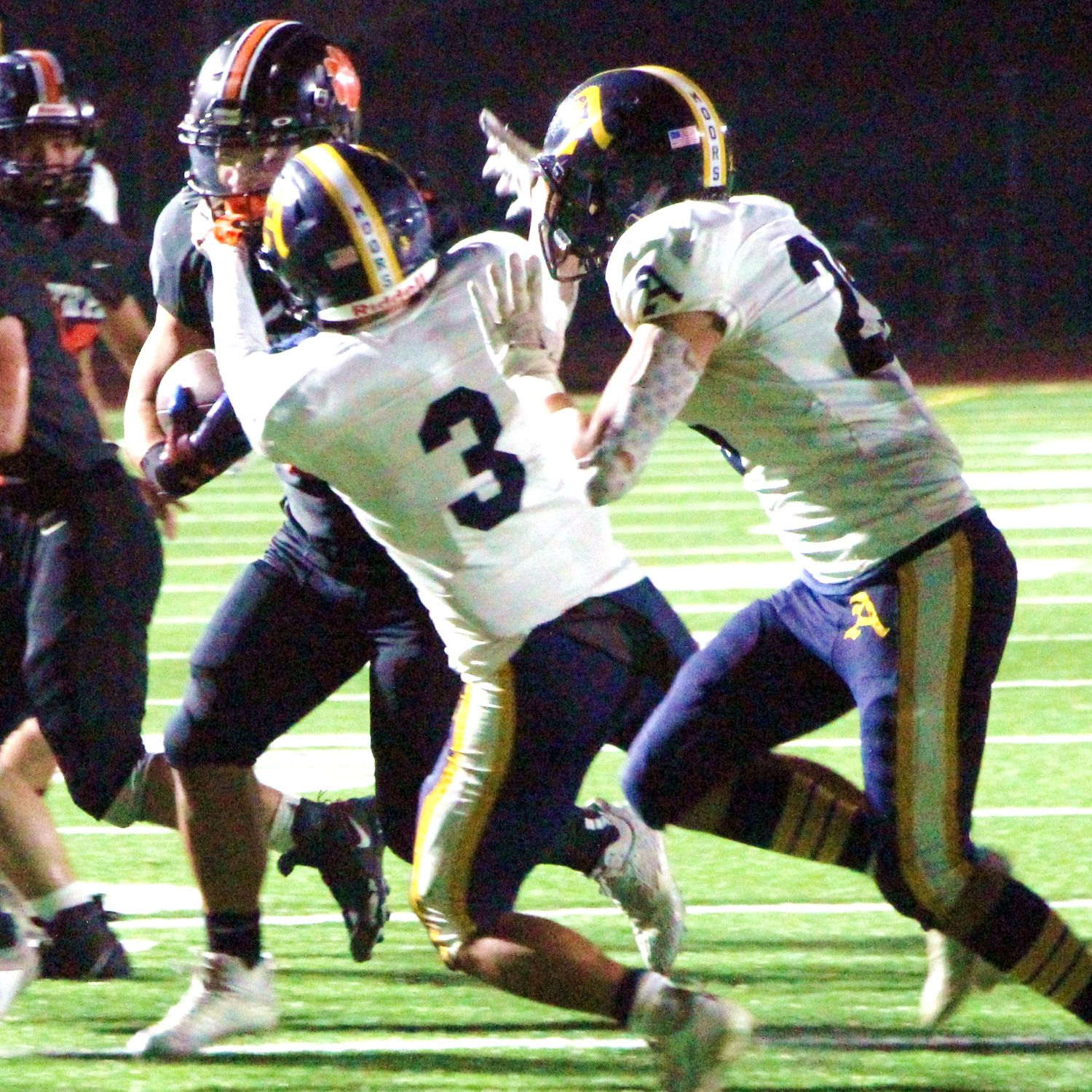 PHOTO: Henk Friezer | The South Pasadenan | SPHS vs Alhambra, September 16, 2023.