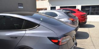 PHOTO: Alisa Hayashida | The South Pasadenan | Cars parked in the Calibrate lot awaiting auto detailing.