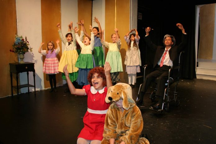 south-pasadena-news-10-09-19-annie-jr-delivers-adorable-shenanigans-06