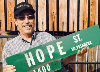South Pasadenans Got Your Street Sign?