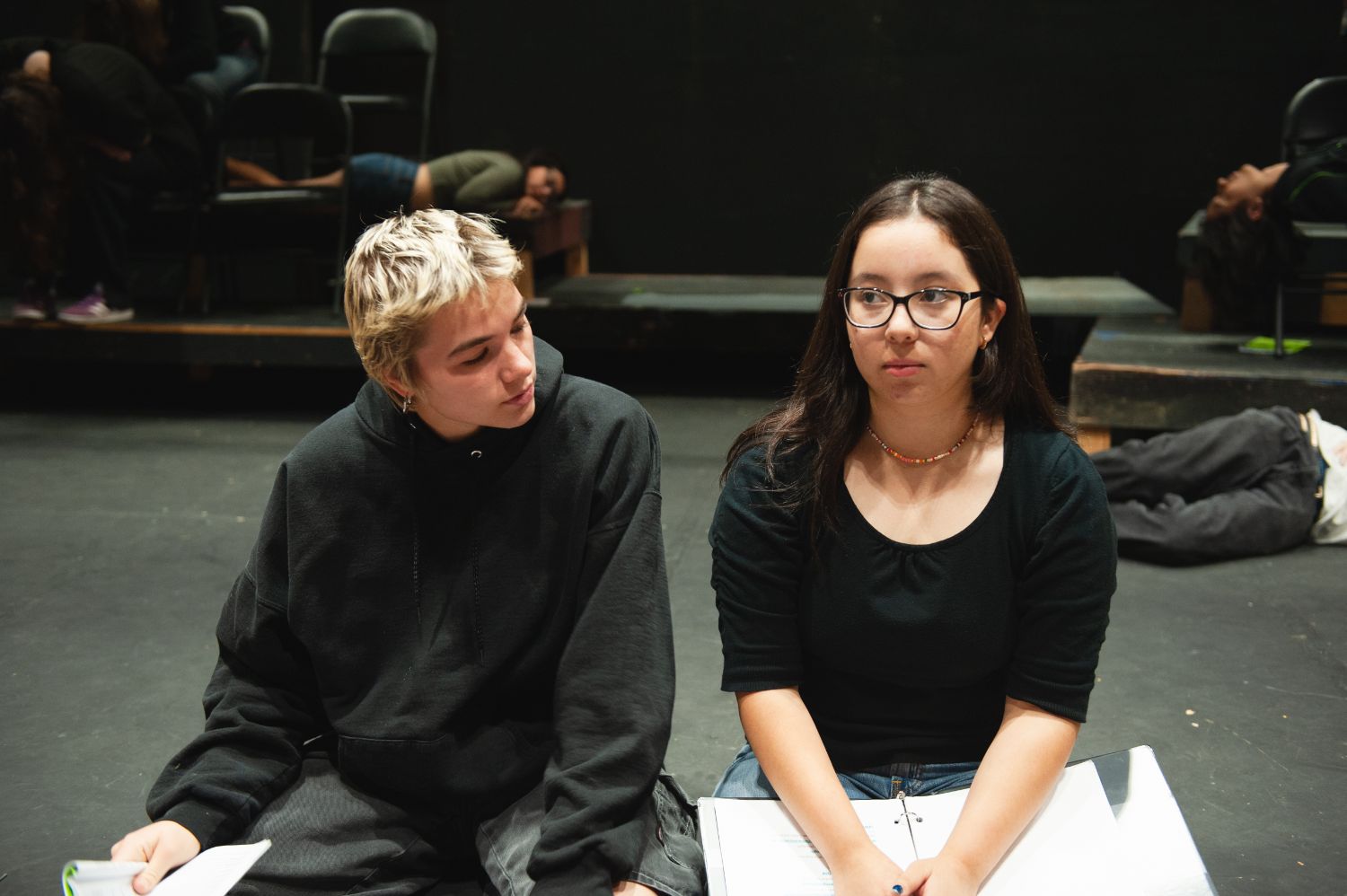 PHOTO: Shari Correll | The South Pasadenan | The cast of TRAP in rehearsals at South Pasadena High School