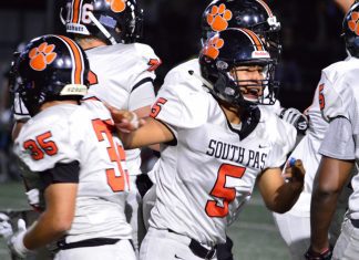 SPHS Tiger Football | Victory Over Temple City Keeps Playoff Hopes Alive