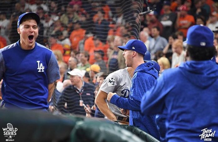 south-pasadena-news-10-30-17-wild-game-5-of-world-series-04