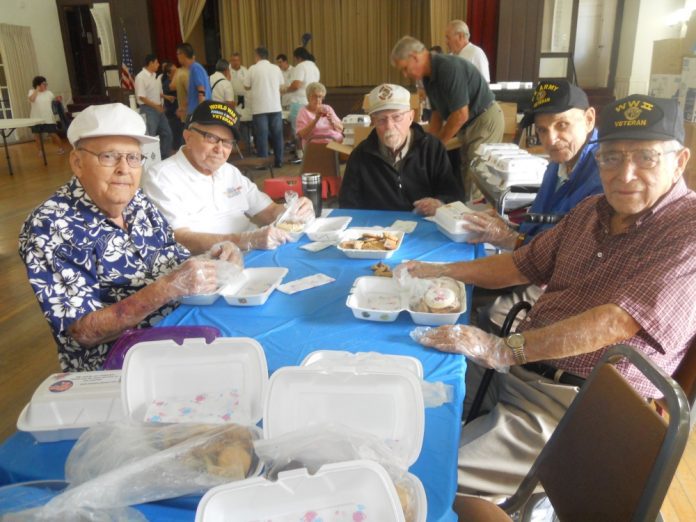 south-pasadena-news-11-10-17-wwII-veterans-honored-at-womans-club-04