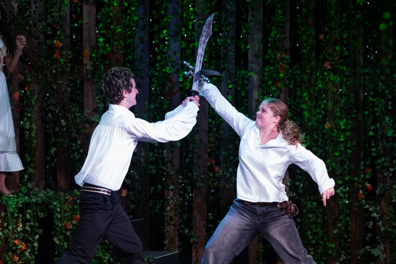 PHOTO: Emiko Esmiller | South Pasadenan News | Tiger Carpenter and Riis Dickey in Midsummer Night's Dream at South Pasadena High School.