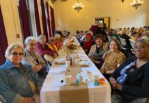 PHOTO: Alisa Hayashida | The South Pasadenan | Thanksgiving celebration for seniors at the War Memorial Building in South Pasadena.