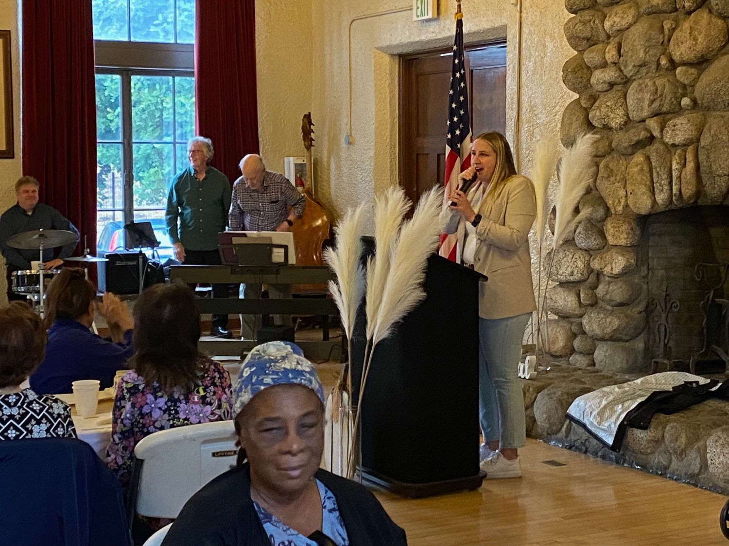 | The South Pasadenan | South Pasadena News PHOTO: Alisa Hayashida | The South Pasadenan | Senior Center Director, Melissa Snyder, welcomes seniors to the Thanksgiving celebration.