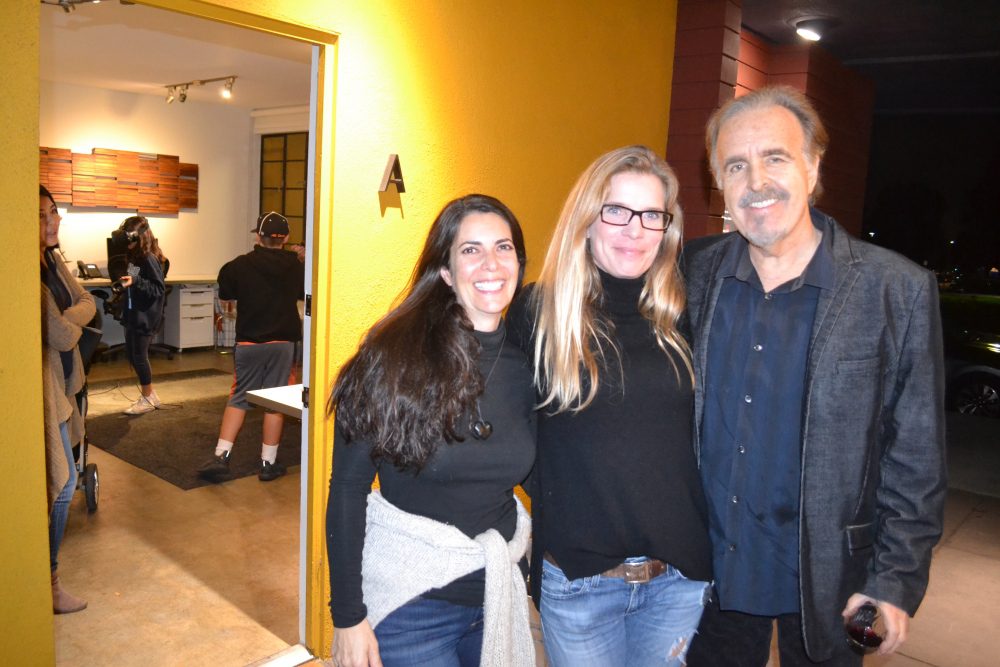 south-pasadena-news-11-19-17-oxley-building-neighbors-hold-happy-hour-15 | The South Pasadenan | South Pasadena News