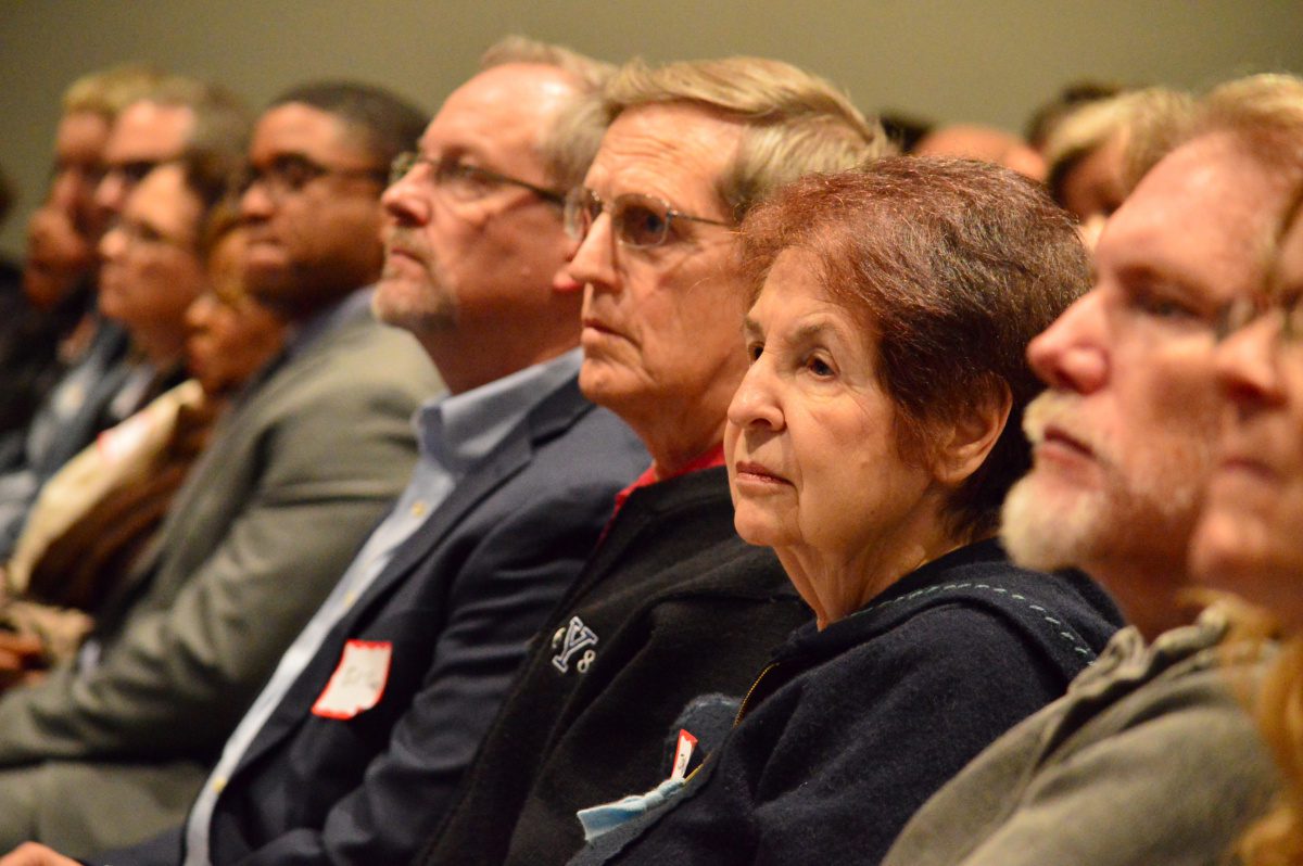 | The South Pasadenan | South Pasadena News PHOTO: Eric Fabbro | SouthPasadenan.com News | Residents from Pasadena and neighboring communities, including South Pasadena, attended a meeting discussing the future of the 710 Freeway'stublands'. Among those who were present were City Council member, Dr. Richard Schneider and resident, Joanne Nuckols