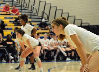 SPHS Tiger Girls Volleyball | South Pasadena Falls in Bid for State Championship Title