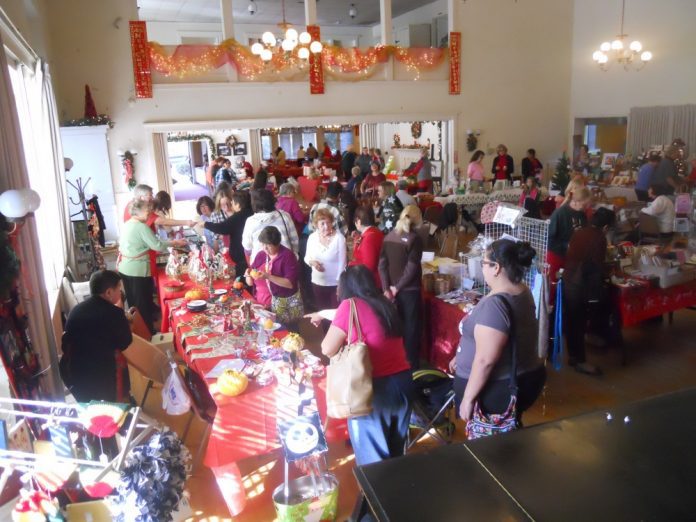 south-pasadena-news-11-28-17-Holiday-boutique-at-womans-club-01