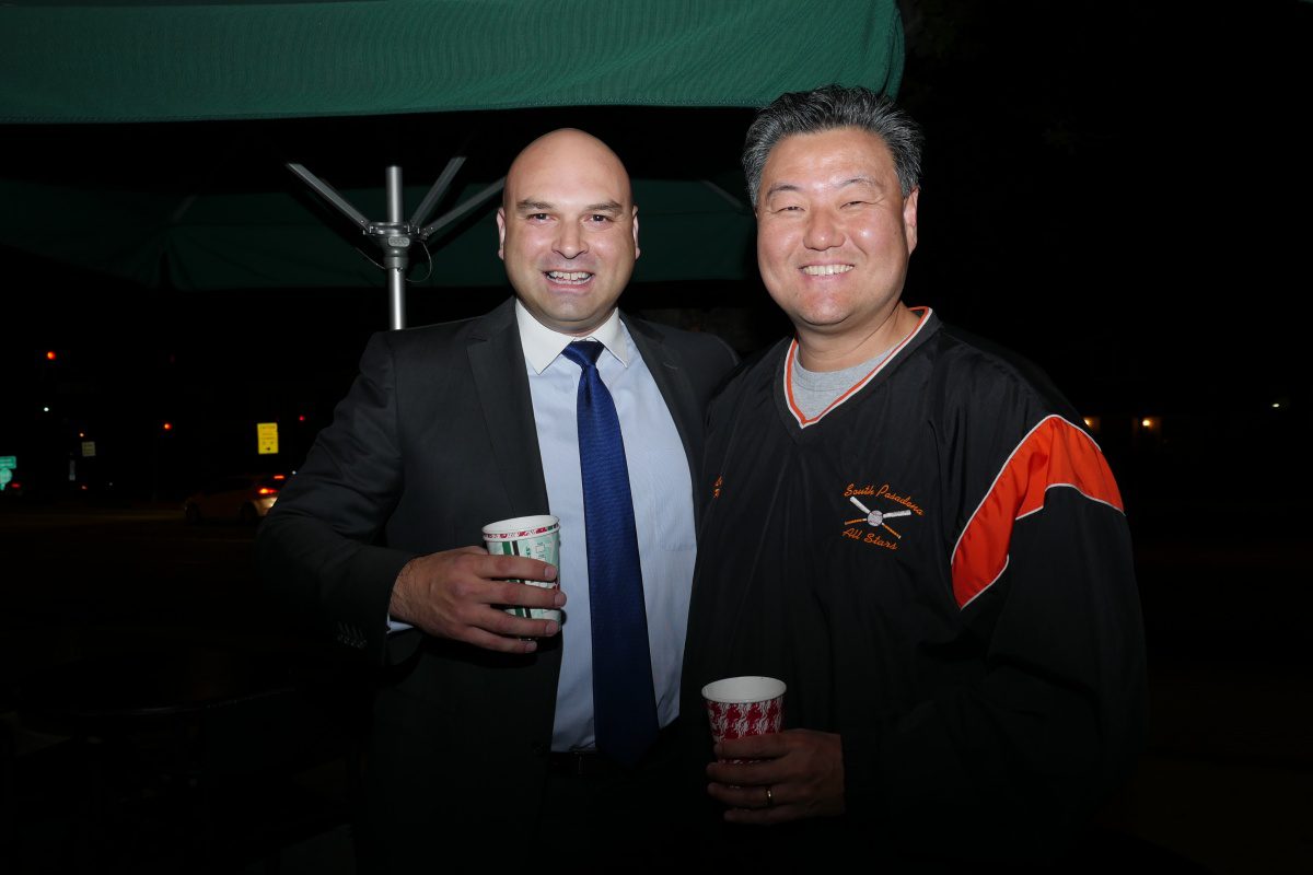south-pasadena-news-11-30-2018-coffee-with-a-cop-socializing-with-the-south-pasadena-police-department-10 | The South Pasadenan | South Pasadena News